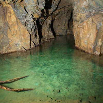 Hotel Mellestollen underground lake