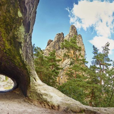 Panorama auf Hamburger Wappen an der Teufelsmauer