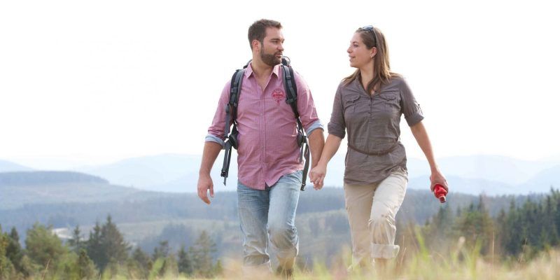 Beim Wandern auf dem Seensteig in Baiersbronn ist man der Natur ganz nah.